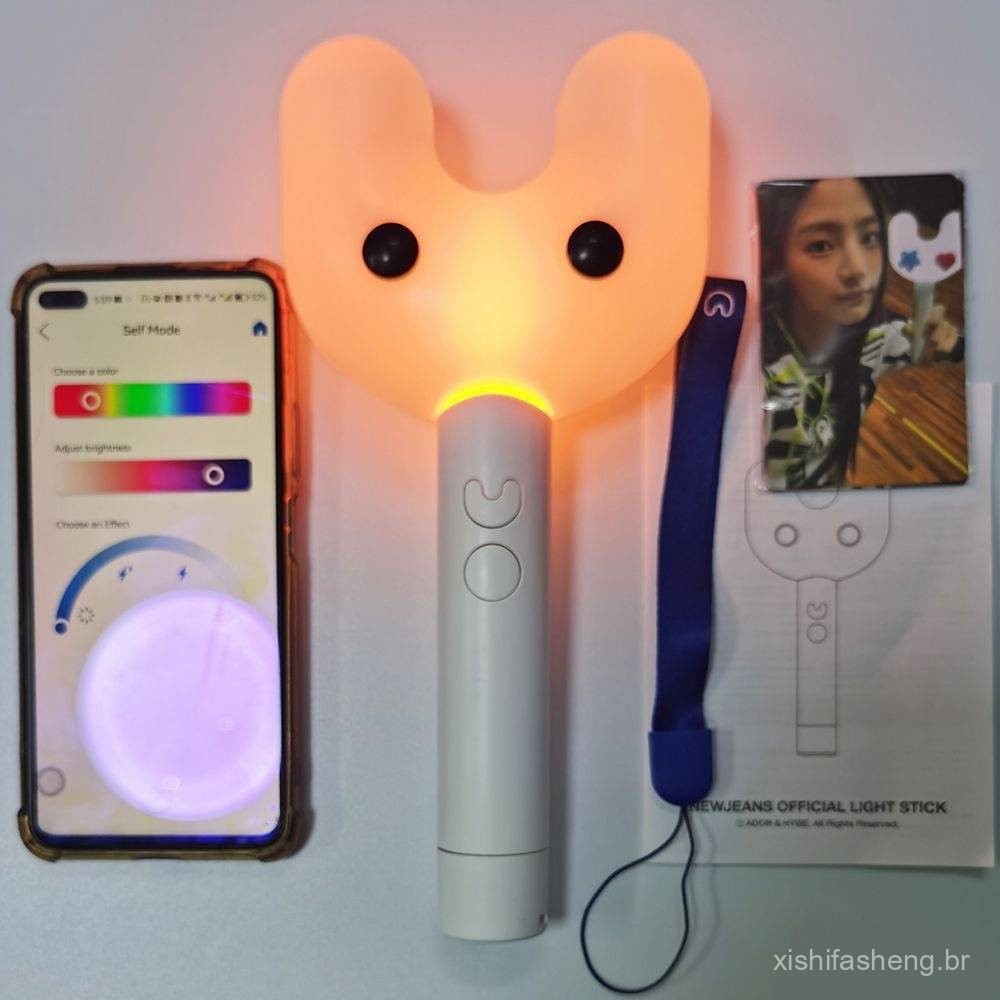 NewJeans OFFICIAL LIGHT STICK 2本セット NewJeans Official Light Stick Bluetooth De Concerto De Bastão De