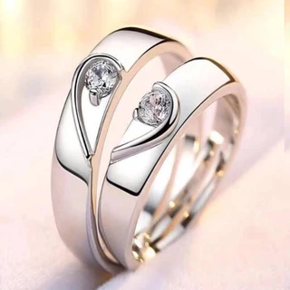 Anel de Casal Homens Homens Mulheres Temperamento Moda Simples Versão Coreana Coroa Zircon Anel de Casal Aberto Simulação de Casamento Anel de Diamante