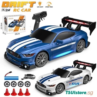 4WD RC Drift Car Toy GTR Ford Mustang 1/24 Modelo Off-Road Carro De Corrida Esportiva 2.4G Controle Remoto AE86 Brinquedos Para Veículos
