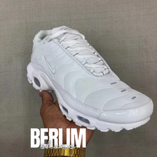Tênis 95 TN Plus Preto e Branco Lançamento Masculino Academia