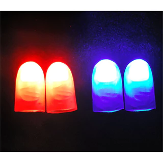 Novo 2Pcs Truque Mágico Adereços De Novidade Luz LED Dedos Intermitentes Kids Glow Toys Gifts .