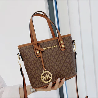 Bolsa Feminina popular Da Moda , A Tiracolo Suspensa De Alta Qualidade De Compras De Luxo Leve Instagram Transversal