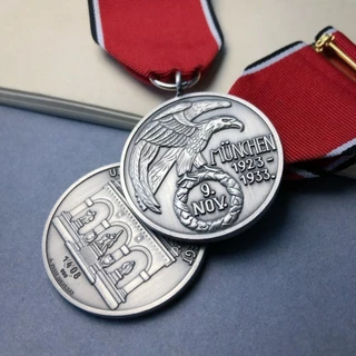Réplica do Pingente de Crachá de Metal NOV.9 Medalha de Sangue
