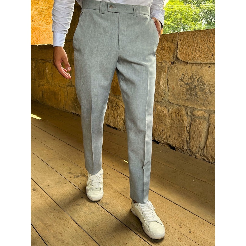 Calça Social Masculina Cinza Claro com textura em linho, modelagem Slim ...