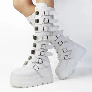 Botas longas Novos botões de metal europeus e americanos com solas grossas, botas altas, botas femininas de tamanho grande