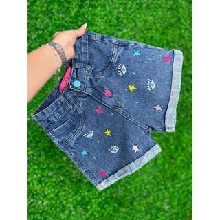 Short Jeans MOM Marmorizado Cintura Alta Com Barra Dobrada Bordado Olho Grego