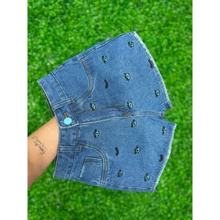 Short Jeans Bordado Olho Grego Cintura Alta