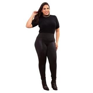 Calça Plus Size Feminina Flanelada Detalhe Cirrê
