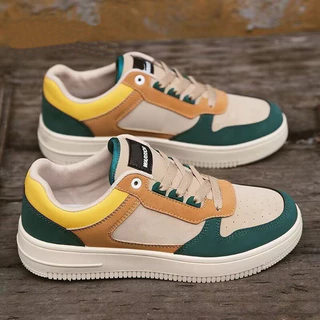 Sapatos de prancha masculinos estouram em nichos, lazer respirável, moda de estudantes de baixo nível esportes de fundo plano, sapatos brancos de primavera