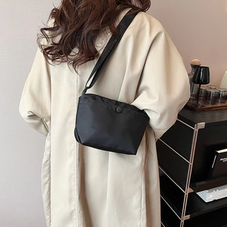Simples Moda Nylon Shoulder Bag Leve Cor Sólida Crossbody Bag