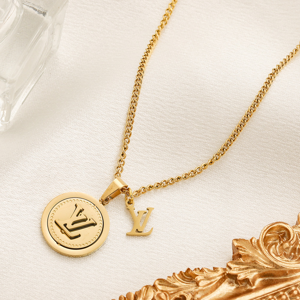 Colar De Corrente De LV LogoVintage Carta Doce Personalidade Pingente Feminino