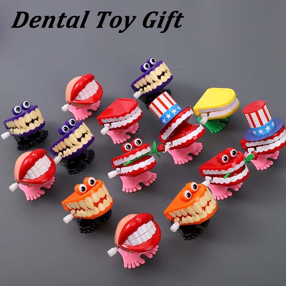 Dental Gift Teeth Shape Clockwork Relógio Em Forma De Dentes Brinquedo Fofo Com Corrente Novidade String Up Jumping Mouth Toys Crianças Pequenos Brinquedos De Natal De Halloween Lembrança