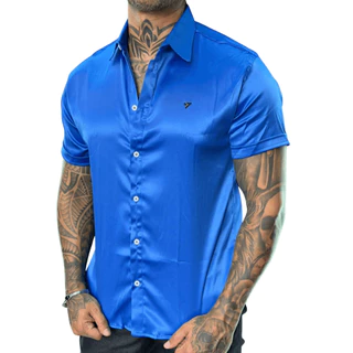 Camisa Masculina Slim Elegância e Conforto em Cada Detalhe Manga Curta Acetinada com Elastano e Botões