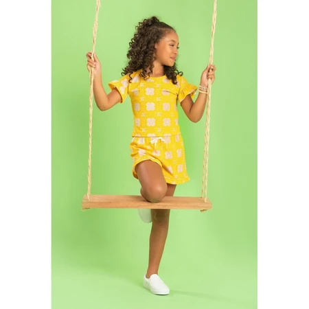 Conjunto infantil feminino yellowish