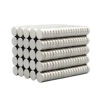 100 Ímã Neodímio N35 Disco 6x2 mm Força Aprox. 600g Super Imã