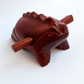 Reco Reco De Madeira Em Formato De Sapo