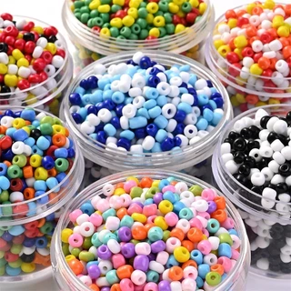 Miçanga de Vidro Leitosa I 4mm - 300 unidades - Várias Cores Tamanho 6/0 - 30 gramas
