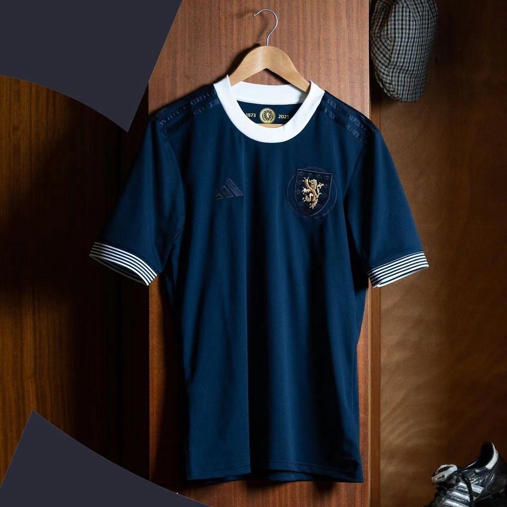 Alta Qualidade 150th Anniversary Futebol T-shirt