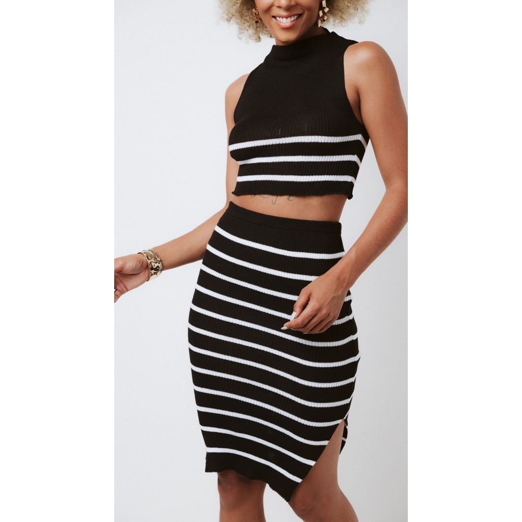 Conjunto Feminino Casual Listrado em Tricot - Elegância e Conforto