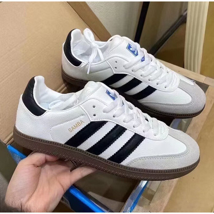 Tênis feminino Adidas Samba Tendências Preto e Branco