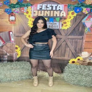 Saia Feminina Curta Lisa Courino Napa Cintura Alta Preta