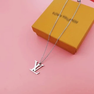 Colar De Corrente De LV LogoVintage Carta Doce Personalidade Pingente Feminino