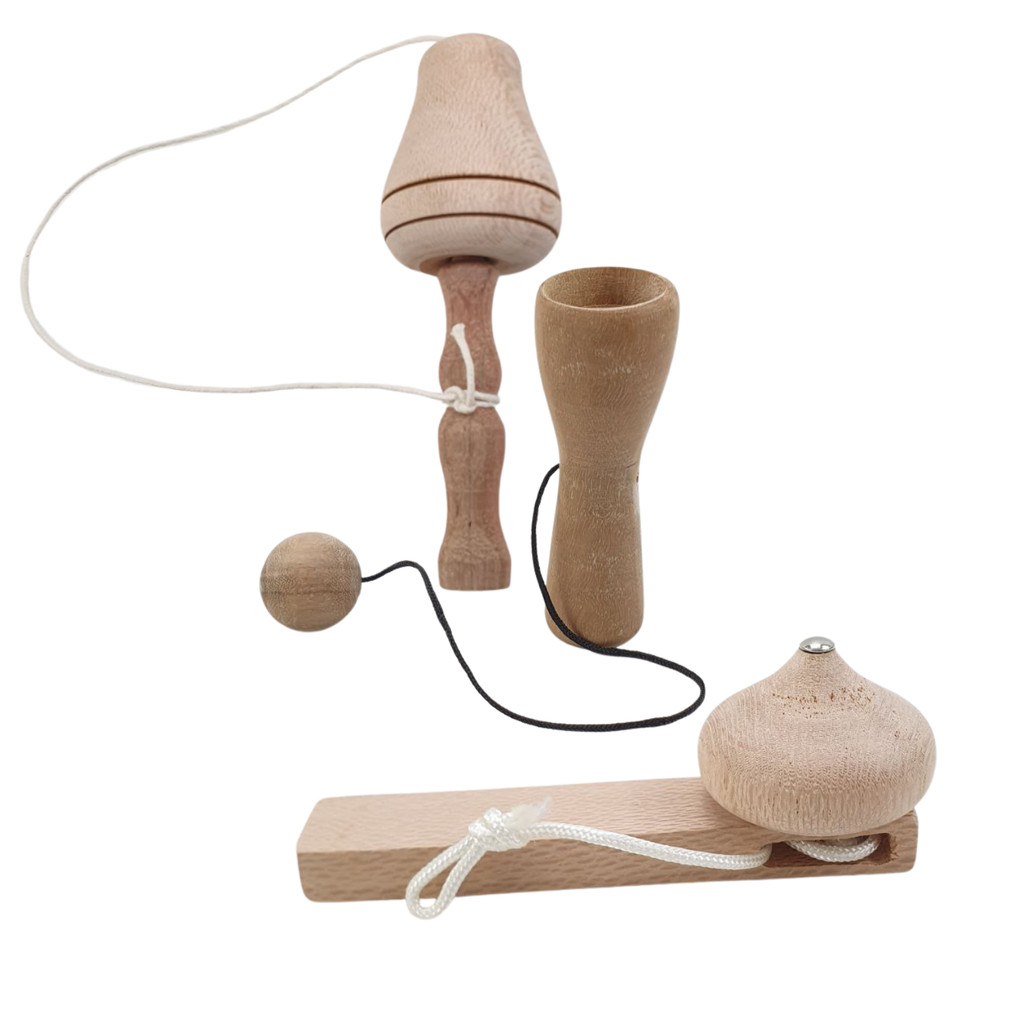 KIT Bilboquê Americano Bilboquê Sino e Pião Lançador | Shopee Brasil
