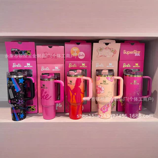 Barbie série STANLEY copo de palha Co-marca grande capacidade grande Mac isolamento térmico armazenamento frio copo de á