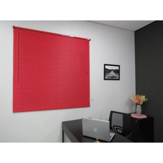 Persiana Horizontal PVC 25mm Color 140larg x 140alt Vermelha