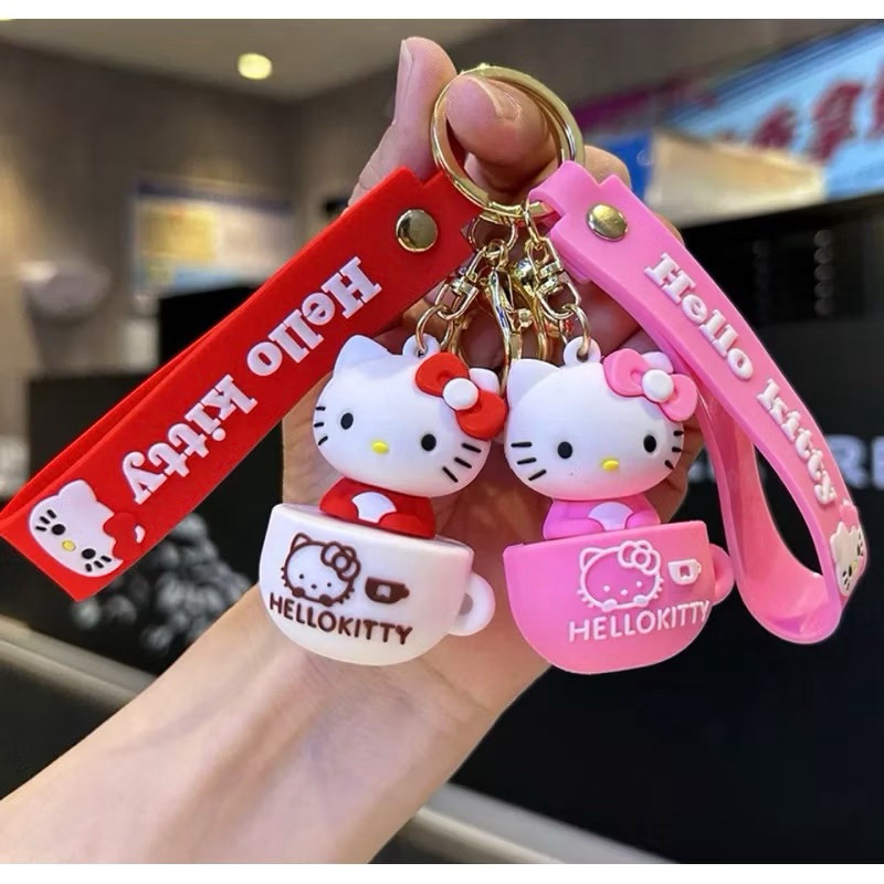 Chaveiro da Hello Kitty com Xícara – Acessório Fofo e Charmoso
