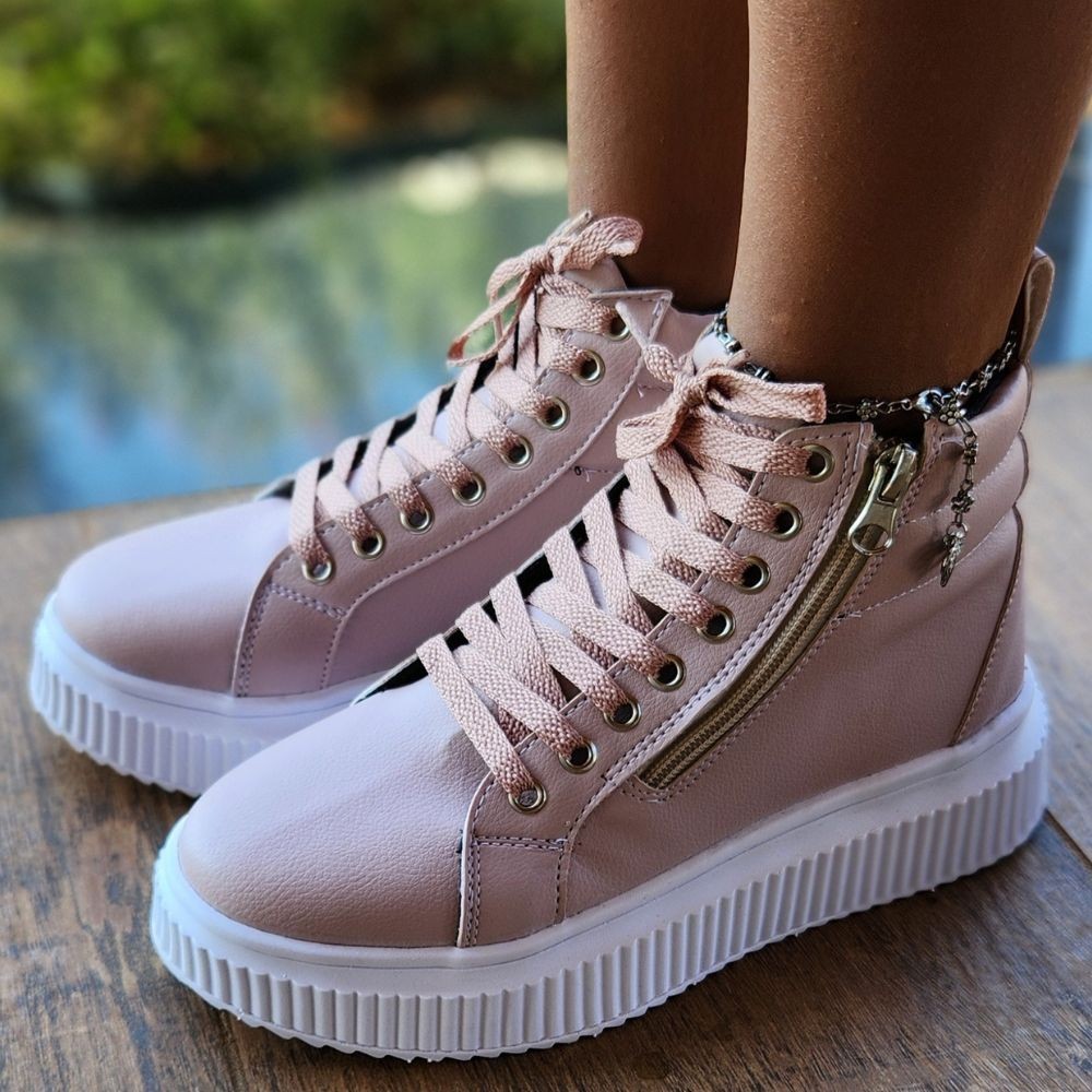 Tenis Feminino Rosa com Solado tratorado Plataforma. Botinha Feminina ...