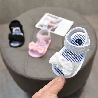 Verão menina princesa sapatos respirável oco macio sola sandálias sapatos de caminhada do bebê