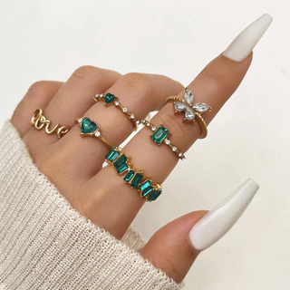 Anel de 6 peças Vintage Diamante Esmeralda Zircon Butterfly
