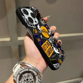 Capa de telefone para iPhone com logotipo de basquete American Street Wear adequada para iPhone 15/14PLUS 13 12 14 15 PROMAX 11PROMAX Capa protetora de telefone Meio pacote 11 13 15 12 14 PRO Resistente à sujeira Anti-incrustante CI4Y