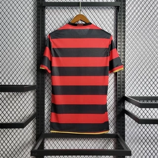 Retro Team Shirt dos homens 2008/2009 Futebol