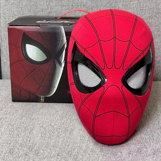 Homem-Aranha rosto Capa Olhos móveis Com Luz O Espetacular Homem-Aranha Longe de Casa Gwen Stacy máscara luminosa Blinkable Cosplay Capacete