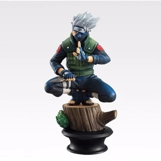 Kakashi - Coleção Naruto Seated - Miniatura - Action Figure