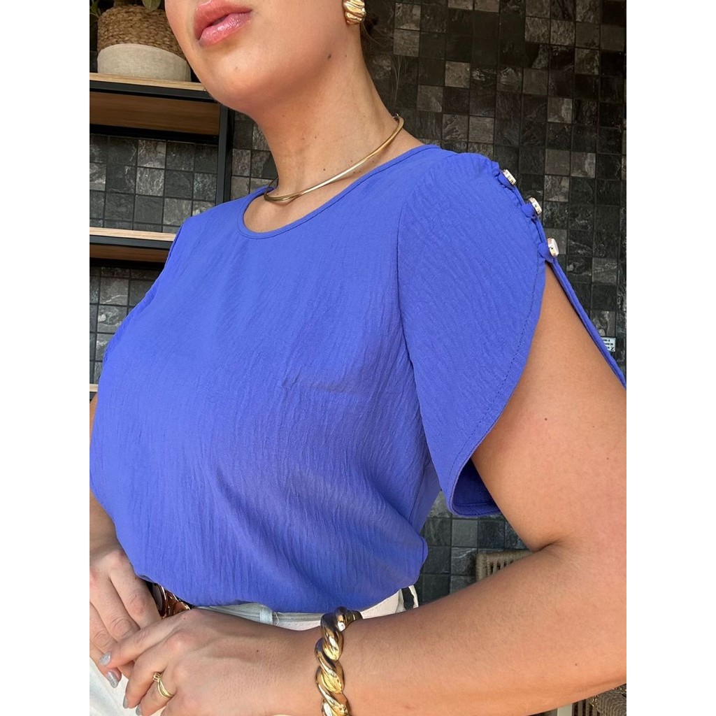Blusa Duna 3 Botões na Manga Poliana
