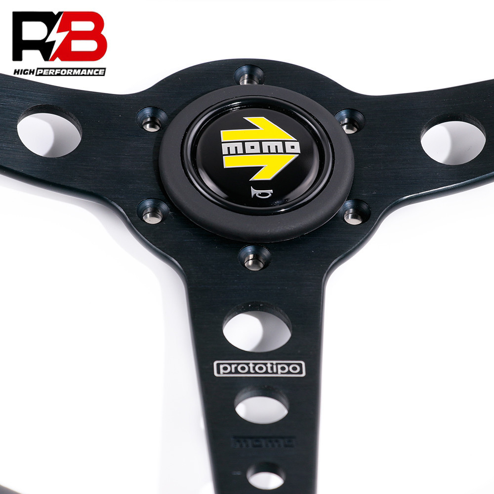 Volante MOMO P1 14 Polegadas/350 Mm Couro Preto Drift Sport