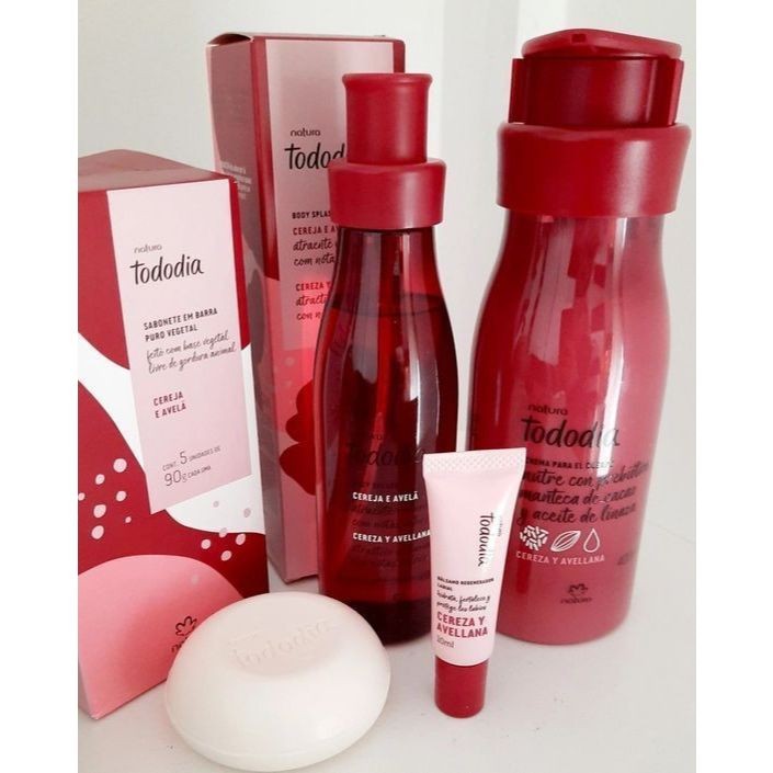 KIT tododia creme e perfume acetinado corpo e mãos hidratante lily lulli
