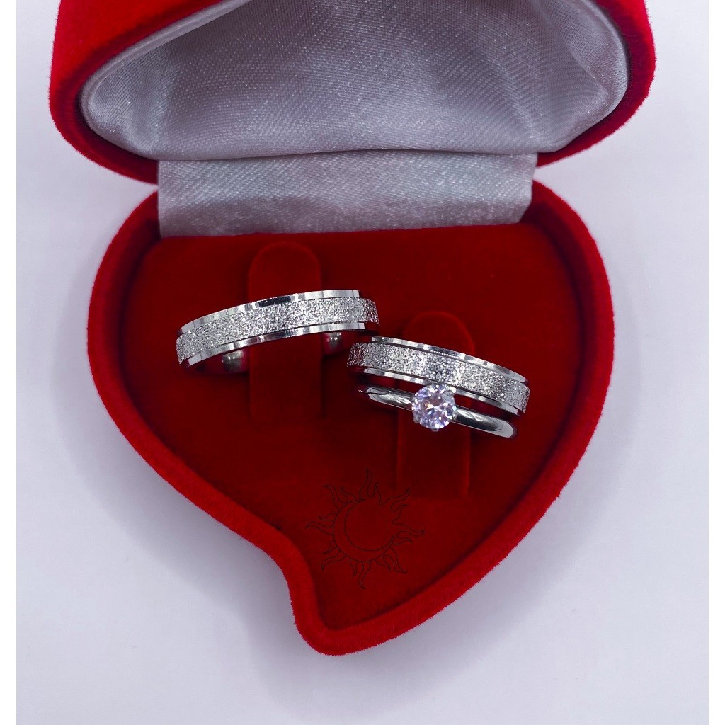 Par de Aliança Namoro Compromisso Prata Aço inoxidavel Diamantada Brilhante fina 4mm