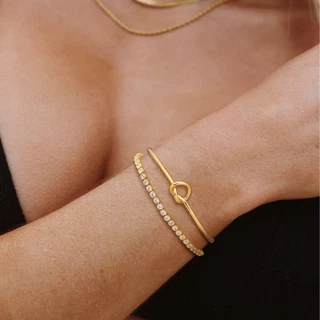 Kit 2 pulseiras de luxo femininas: pulseira com nó de coração + pulseira com zircônias