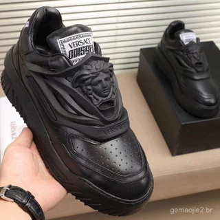 Em Estoque/Patos, VERSACE All-Match Temporada Europeia Casual 2022 Homens Grossa Bezerro Pele Tendência Primavera Outono Moda Sapatos UAUJ