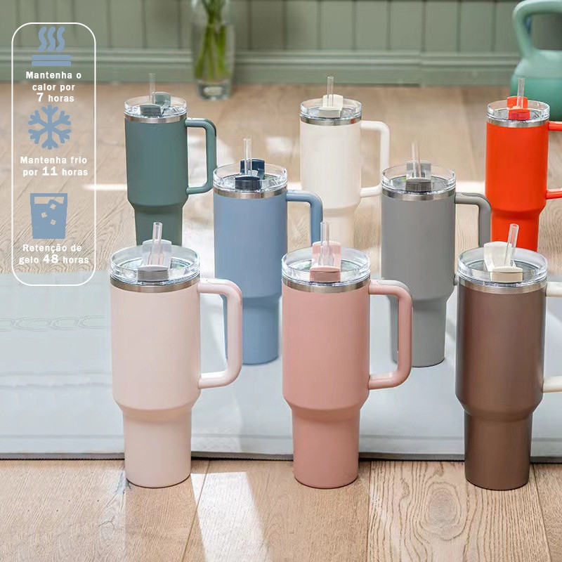 Caneca Térmica 1,2L com Canudo Plástico Capacidade Estilo Novidade
