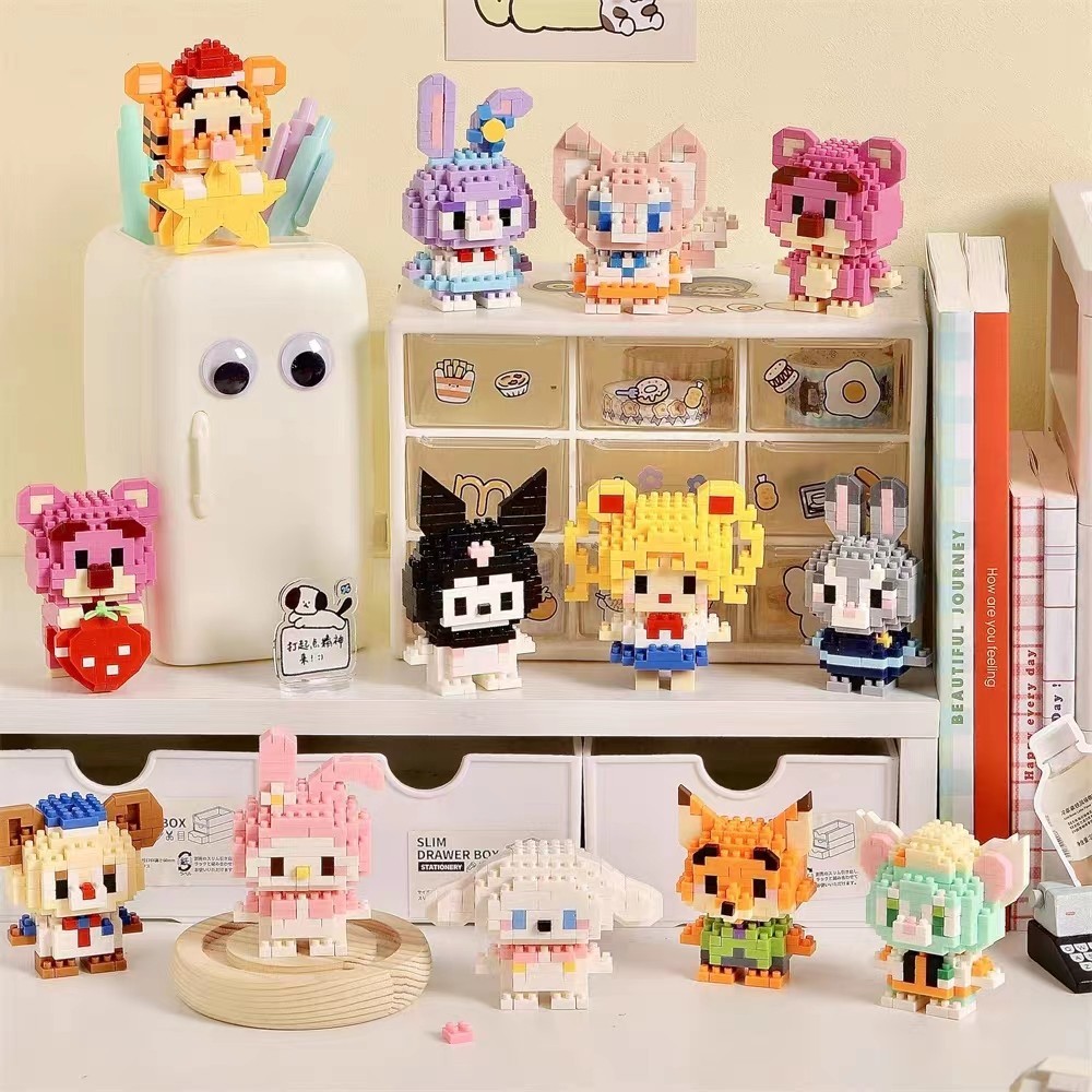Vários Brinquedos De Micropartículas De Animais Para Construção De Blocos
