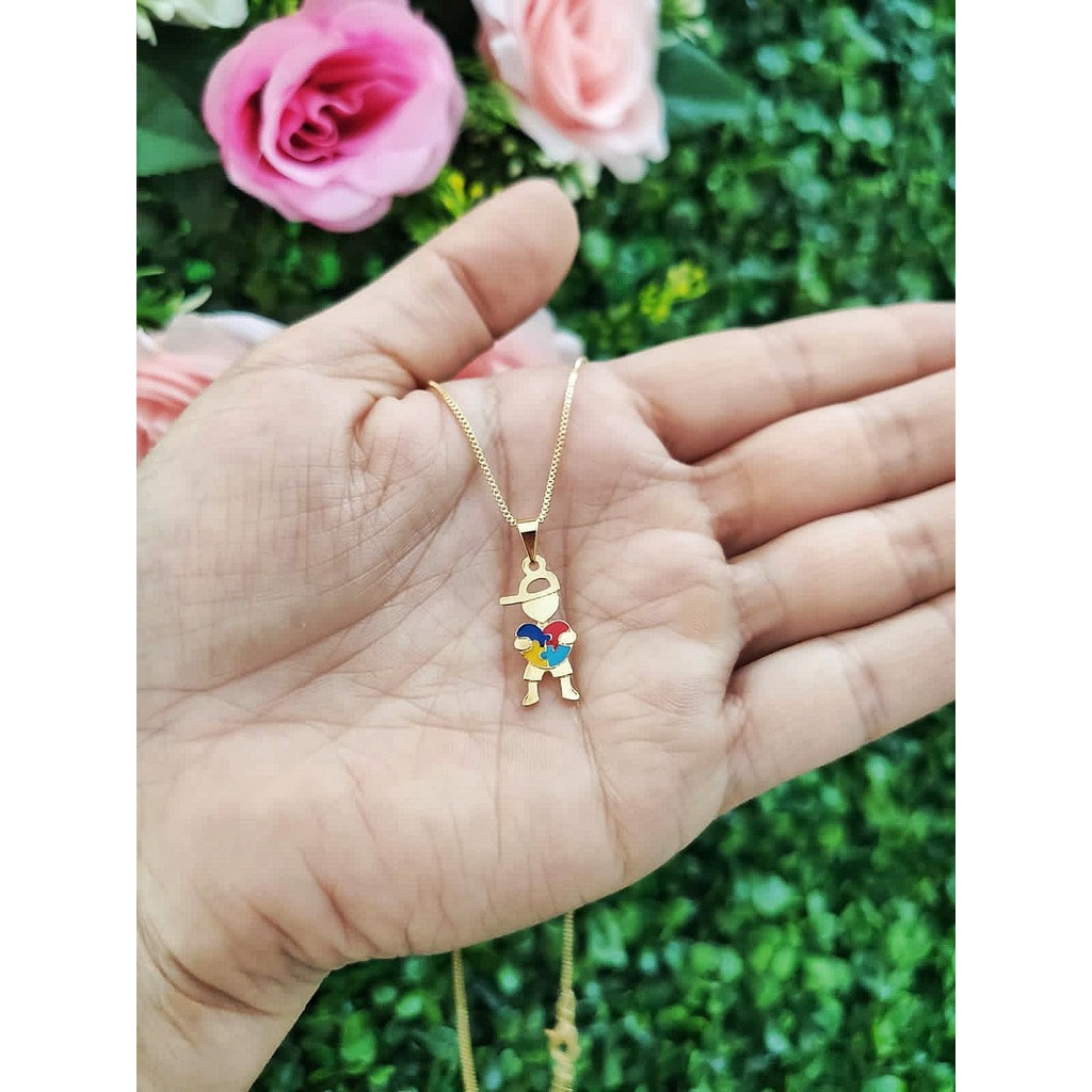 Colar Autismo TEA, Menino com Coração, Banhado a Ouro | Shopee Brasil