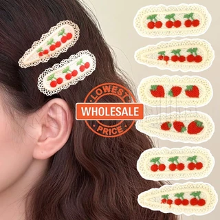 [Atacado] 2 Peças De Grampo De Cabelo Cereja Tricotado – Prendedor Bordado De Morango Chapéu De Frutas De Desenho Animado Doce Clipes Laterais Fofos Acessórios Presilhas De Menina Outono Inverno