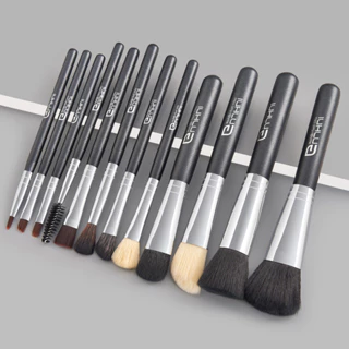 12 Conjuntos de Escovas de Maquiagem Pretas Incluem Escova Blush Escova Solta Pó Escova Contorno Escova para Sombra Escova Corretiva Escova para Sobrancelhas Escova em Pó Restante Escova para Delineador de Olhos Escova de Manchas Escova de Chama Escova de
