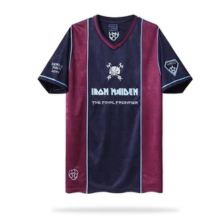2011 Iron Maiden casa e longe reminiscência jerseys S-XXL manga curta esporte futebol Camisas AAA