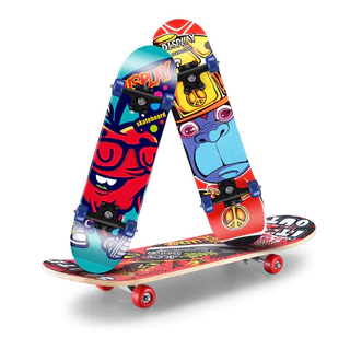 Skate Infantil Semi Profissional Shape Lixa Estampado Suporta até 50kg Menino e Menina madeira Varias Estampas 60x15 sem lixa
